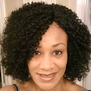 Meet your Posher, Tara